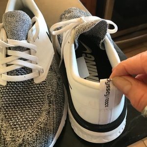 Brand new bike running shoes with out tag